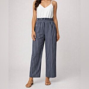 Lydelle Navy & White Striped Jumpsuit Size M